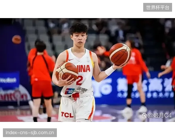 黄金一代球员迎来成熟期，青年队成功经验能否转化为成年队成绩备受关注。